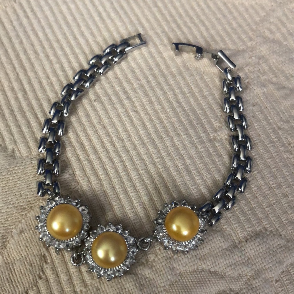 Pearl Flower silver Bracelet